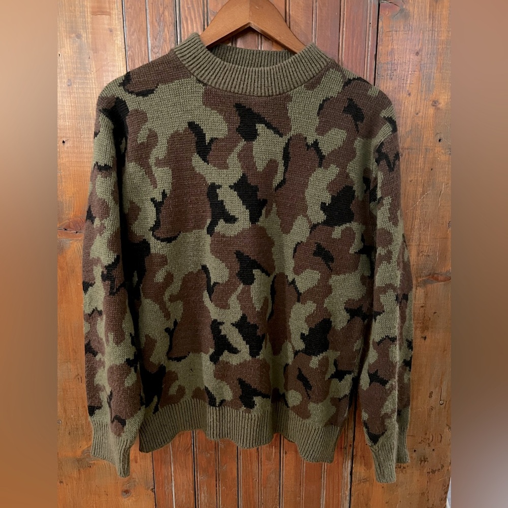 Woman’s Camouflage Camo Crewneck Sweater